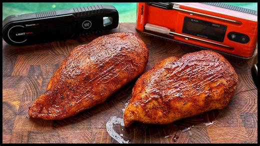 How to make juicy smoked chicken breast at home