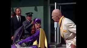 Batman Season 3 episode 15 (The Ogg Couple) - Batgirl Supercut
