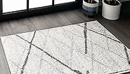 nuLOOM Thigpen Contemporary Area Rug - 2x3 Accent Rug Modern/Contemporary Grey/Off-White Rugs for Living Room Bedroom Dining Room Entryway Kitchen