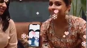 Alia Bhatt shows her phone screensaver featuring Ranbir Kapoor