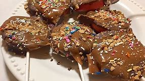 Caramel Apple Slices Recipe: How To Make Caramel Apples On A Stick