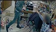LiveLeak - Employee Shot During Robbery
