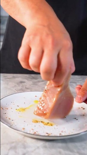 Tuna Steak Cooking Technique - Taste #Shorts