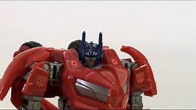 Video Review of the Transformers Generations; War for Cybertron Optimus Prime