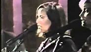 Sheryl Crow, Levon Helm, Emmylou Harris - "Evangeline" (Live, 1996)