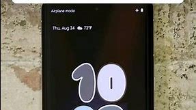 How to customize your lock screen in #Android14 #Google #Shorts