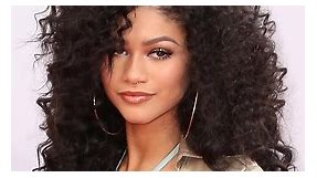 Top 65 Curly-Haired Celebrities To Inspire You