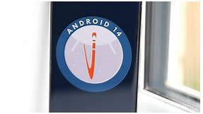 Android 14 DP2: Pixel phones set to gain 'Emoji Lab' wallpaper creator [Gallery]