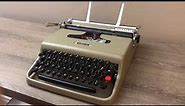 Very Early Olivetti Lettera 22 Typewriter (1950)
