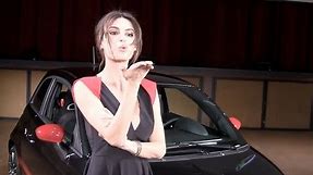 Sexy supermodel Catrinel Menghia seduces new Fiat 500 Abarth Venom
