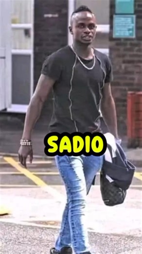 Sadio Mane : " Je ne fais pas vraiment attention à l'achat de voitures chères ou d'appareils intelligents. Ma priorité est toujours de faire en sorte que mon peuple au Sénégal se couche..." | Foot Zone