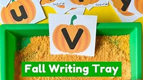 Your kids will love this Fall writing activity with ✨free✨ printable pumpkin cards! Get the free printables learn how to make a salt writing tray here: https://www.friendsartlab.com/fall-sensory-writing-activity-free-printable-pumpkin-cards/ | Friends Art Lab