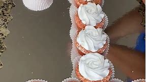 Berry 1st Birthday Cupcakes #numbercupcakes #1stbirthdayparty #kidsbirthdayideas
