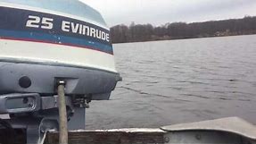 1983 Evinrude 25hp outboard motor