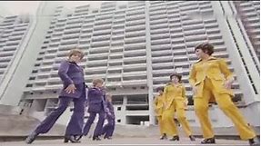 Groovy Dance #1 from "München macht Mode (1971)" - Collection Toni Grassl