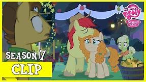 Pear Butter Becomes Part Of The Apple Family (The Perfect Pear) | MLP: FiM [HD]