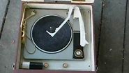 1961 RCA Victor portable record player phonograph