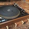 Automatic Belt-Drive Turntable