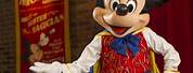 Talking Mickey Mouse at Disney World