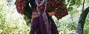 Traditional Romanian Gypsy Clothing