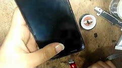 Motorola droid turbo 2 power on and charging problem