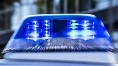 Polizei sucht Zeugen: Unbekannte besprühen Kirche in Kirchroth
