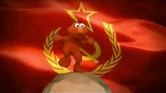 Elmo dances for motherland Russia