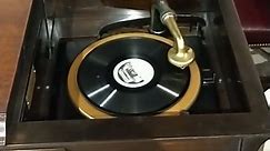 Edisonic Antique Long Play Record Player Phonograph