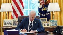 Biden signs $1.9 trillion COVID relief bill