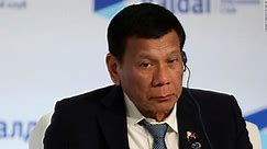 Duterte's 'misogynist' kiss sparks anger (2018)