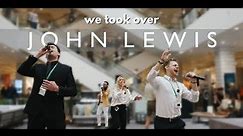 Surprise Singers and Flashmob Bring Shopping Centre to a HALT | Greatest Showman