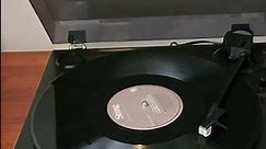 Pioneer PL-Z82 Vintage Turntable Semi Automatic Demo