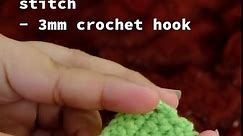 Knit vs Crochet? People sometimes get confused and here is a short comparison between the two