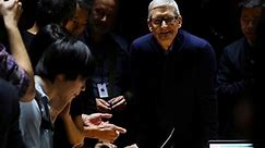 Tim Cook’s Life Hints Apple’s Vision for the Home