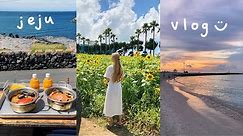 jeju island vlog 🌴 seafood ramen, sunflower fields, beach cafes, souvenir shops, beautiful sunsets