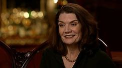 Author Jeannette Walls discusses her latest book "Hang the Moon"
