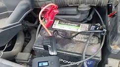 How to Jump Start a Car - A powerful Duralast 800 Amp Portable Battery Jump Starter / Life Tools