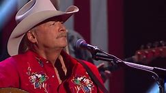 A Capitol Fourth:Alan Jackson Performs "America the Beautiful"