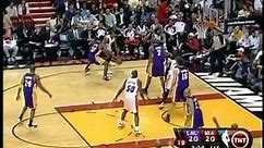 Dwyane Wade vs Kobe Bryant Highlights Lakers @ Heat 03/04/10