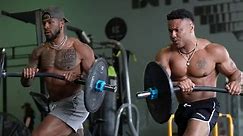 Full body workout - Build muscle & burn fat 6’3”” vs 5’8” Who did it better ? @Jordan Smallwood Jordan: is a professional XFL football player, Dad, motivating millions of people to get in better shape! Coach blue: Is a Marine, functional athlete motivating millions of people to get in better shape. Let’s get fit together 💪🏽 Save this to try👇🏽👇🏽👇🏽 3 SETS OF EACH REP RANGE ON SCREEN 60 SEC REST BREAKS #fullbodyworkouts #workoutoftheday #workoutmotivation #beastmode #barbellworkout #functio