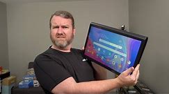 ENORMOUS 17" Android Tablet! Samsung Galaxy View2 Unboxing and Hands On