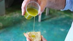 60 Minutes producer Guy Campanile offers shoppers some tips on finding true Italian extra-virgin olive oil amid a sea of fakes