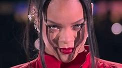 Show de Rihanna no Super Bowl teve remix de funk brasileiro