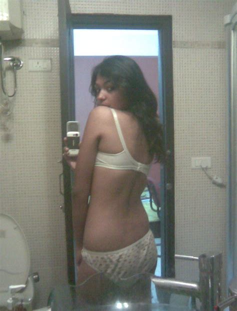 beautiful and cute indian girl s big boobs and muff flashing self photos leaked 17pix sexmenu