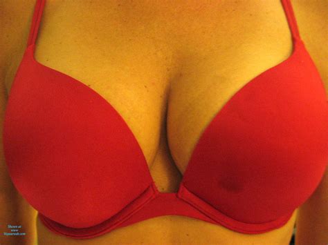 Red Bra No Panties June 2017 Voyeur Web