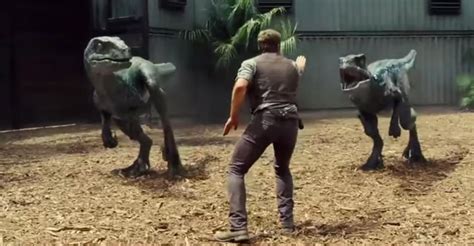 See Chris Pratt Recreate The Raptor Scene From ‘jurassic
