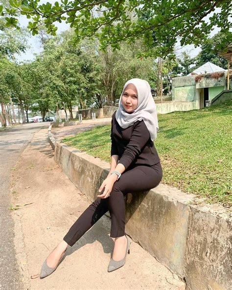 Jilbab Cantique Di Instagram Kerja Yang Rajin Guys Biar Bisa Minang