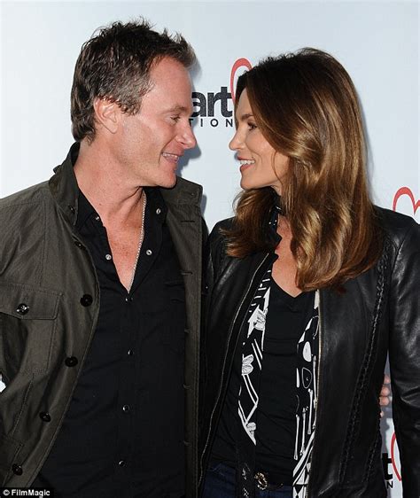 Cindy Crawford Can T Keep Her Eyes Off Husband Rande Gerber At Charity