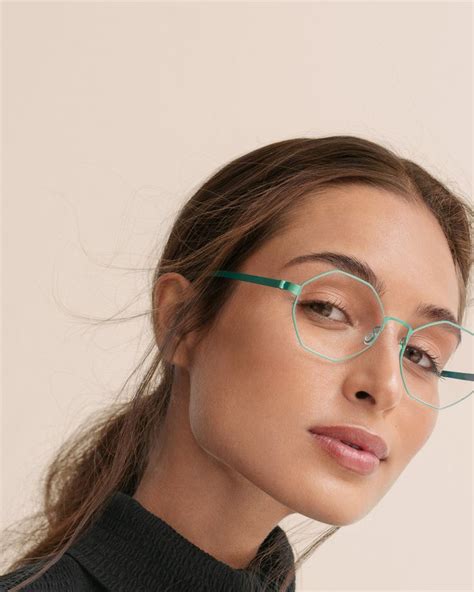 Pin On Glasses 20