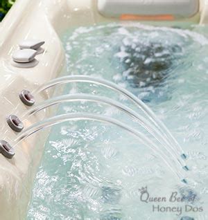 clean  disinfect jetted whirlpool tubs queen bee  honey dos
